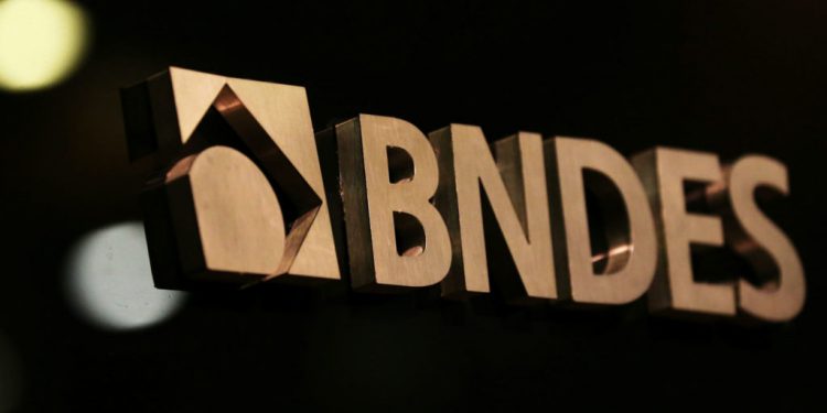 bndes pode perder até R$ 14,6 bi com odebrecht