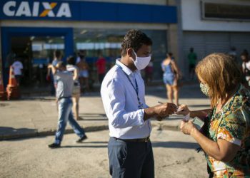 agora analistas financeiros projetam retração em torno de 6% no PIB