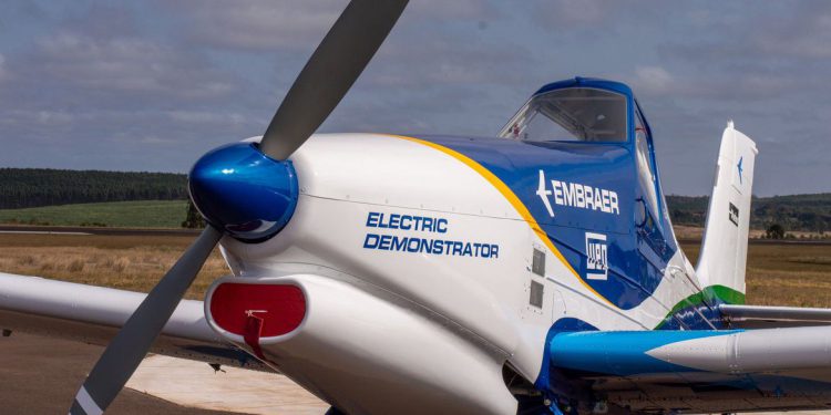 apos cancelamento, embraer fecha financiamento de R$ 3,1 bi