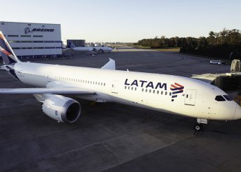 cade recebe acordo de joint venture das aéreas latam e delta