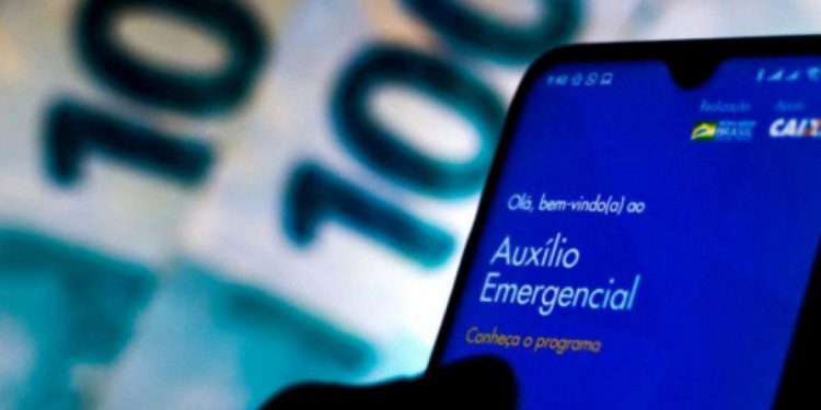 como antecipar saque do auxílio ou fgts com cartão ou boleto