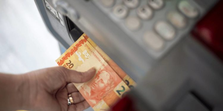 projeto de lei para 14º salário aguarda aprovação