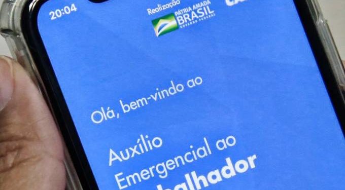 projeto de lei pede retorno do auxílio emergencial de R$ 600