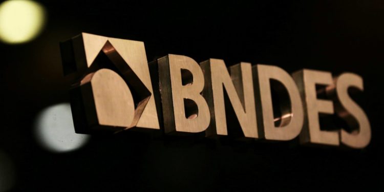 bndes contrata consórcio genial para privatização da eletrobras