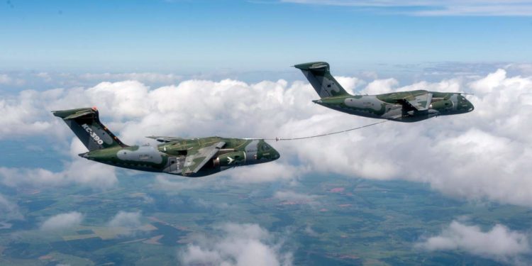 Redução de contrato do KC-390