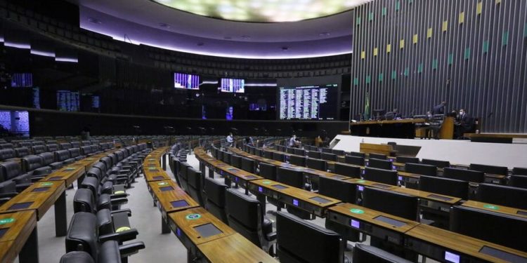 Divulgação de salários de servidoras