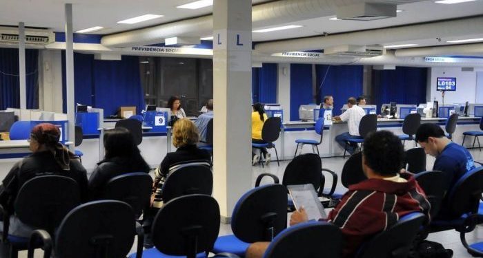 Estoque de processos do INSS