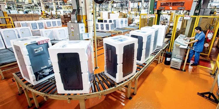 Dona das marcas Brastemp e Consul