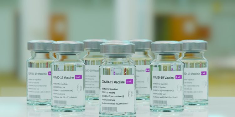 Vacinas contra Covid vencidas