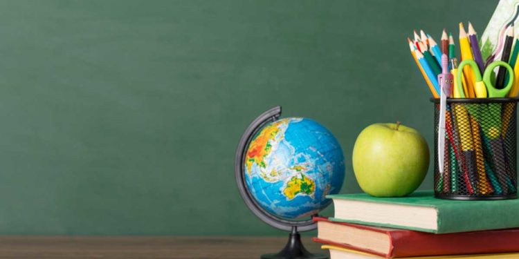 Ernesto Heinzelmann defende programas de incentivo a alunos de baixa renda