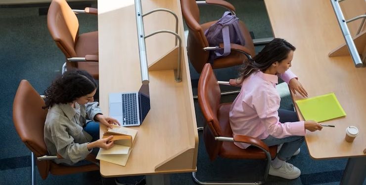 Cabine de estudos gratuita: Proposta prevê acesso para alunos de baixa renda