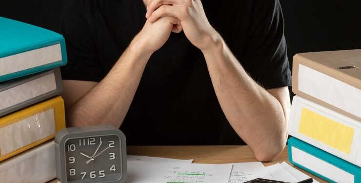 Multas por atraso começam a ser aplicadas para órgãos públicos