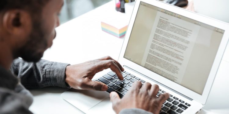 Linguagem simples em todos os órgãos públicos