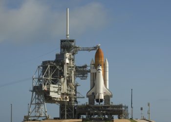 Brasil realiza primeiro lançamento comercial de foguete a partir de Alcântara