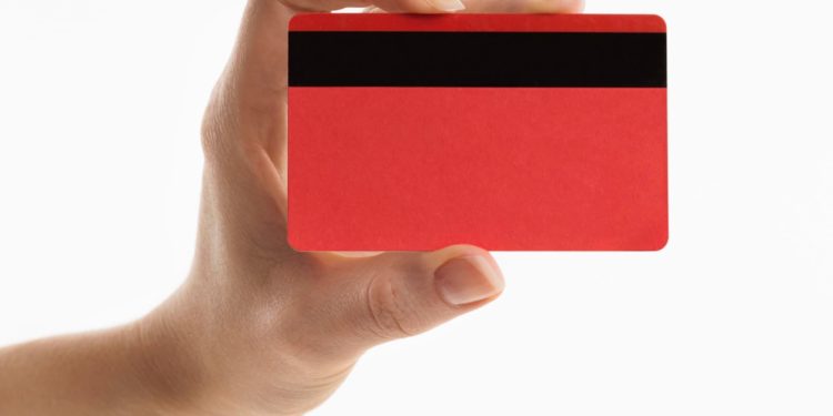 Pagamentos do Bolsa Família avançam para beneficiários com NIS final 3