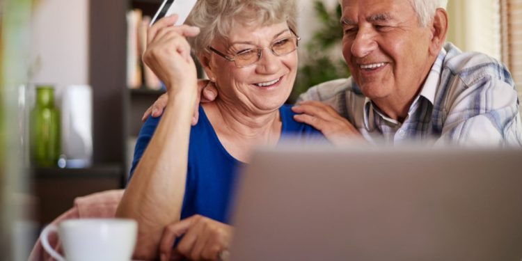 Lei sancionada impede descontos automáticos em benefícios do INSS