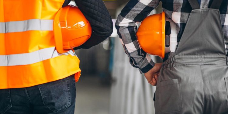 Ipea avalia que mercado pode absorver redução da jornada para 40 horas semanais