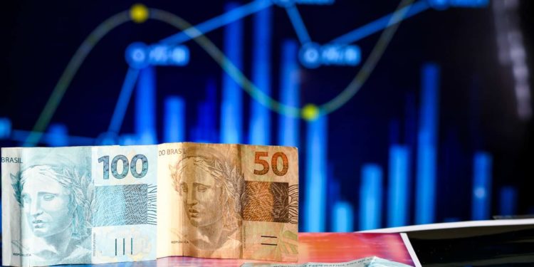 PIB do Brasil avança 2,3% em 2025 e atinge R$ 12,7 trilhões, informa IBGE